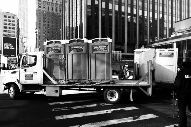 Best Emergency porta potty rental  in Waunakee, WI